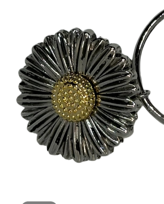 Fashion Fastener - Two Toned Daisy